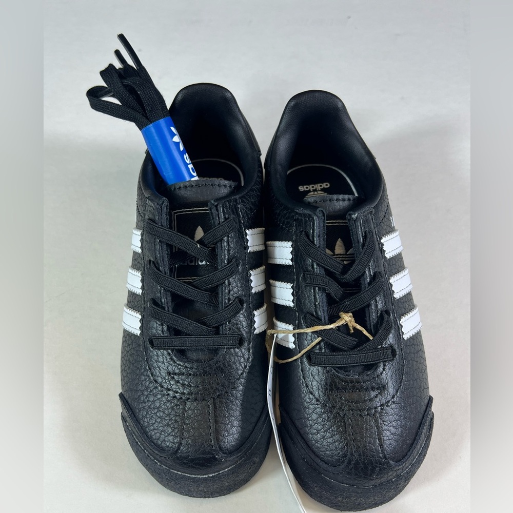 🆕Adidas Kids Samoa sneakers in Black & White – Size 8K New in Box + Extra Laces - Picture 4 of 15